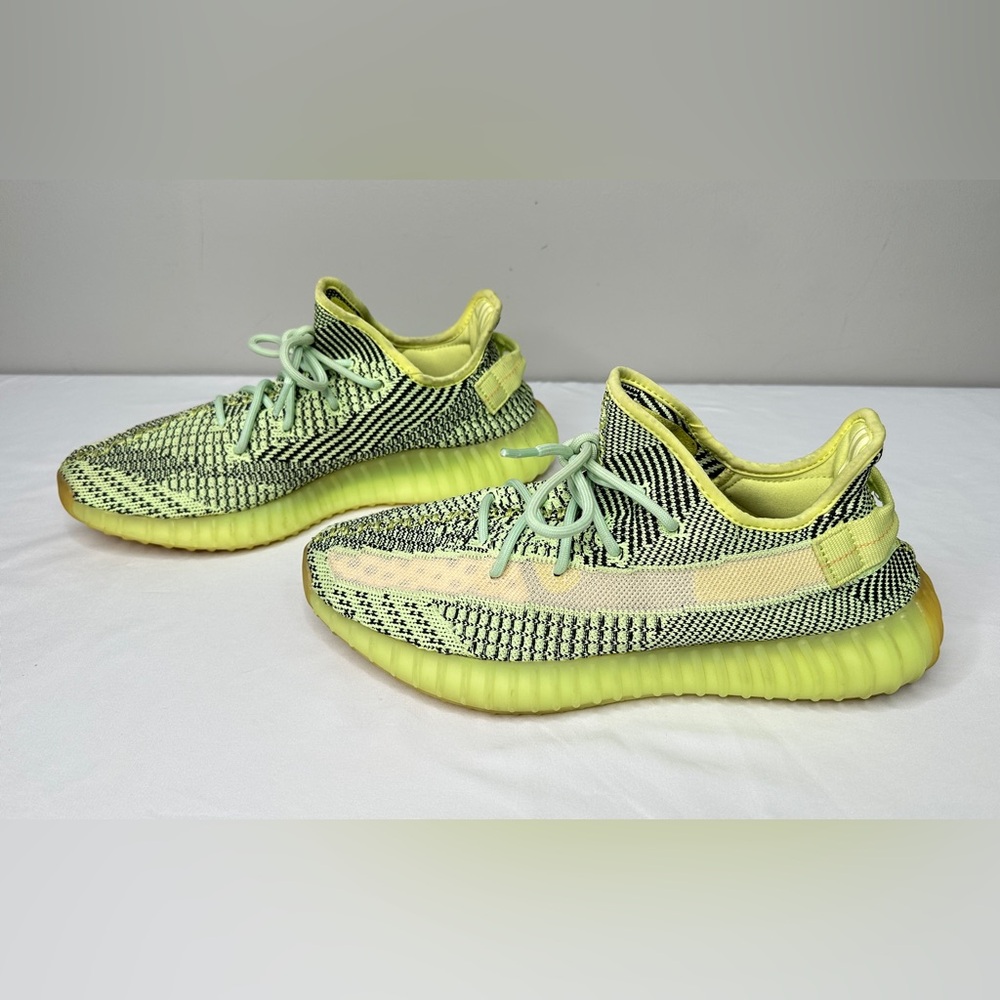 Adidas Yeezy Boost 350 V2 Yeezreel Non-Reflective Size 10 Sneakers